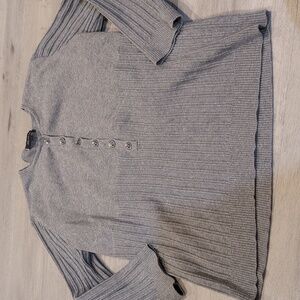 Woman's Anne Klein size xL gray shirt